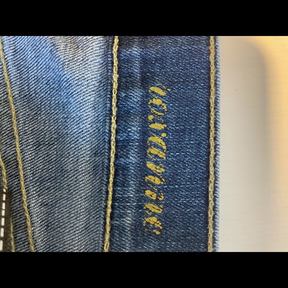 Denim - Picture 4 of 4